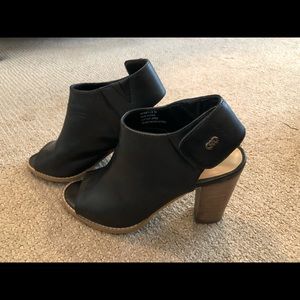 Black leather Cole Haan wedges